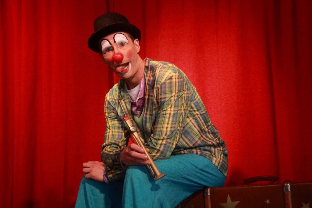 leo doan zambet clown landes spectacle enfants jeune public aquitaine